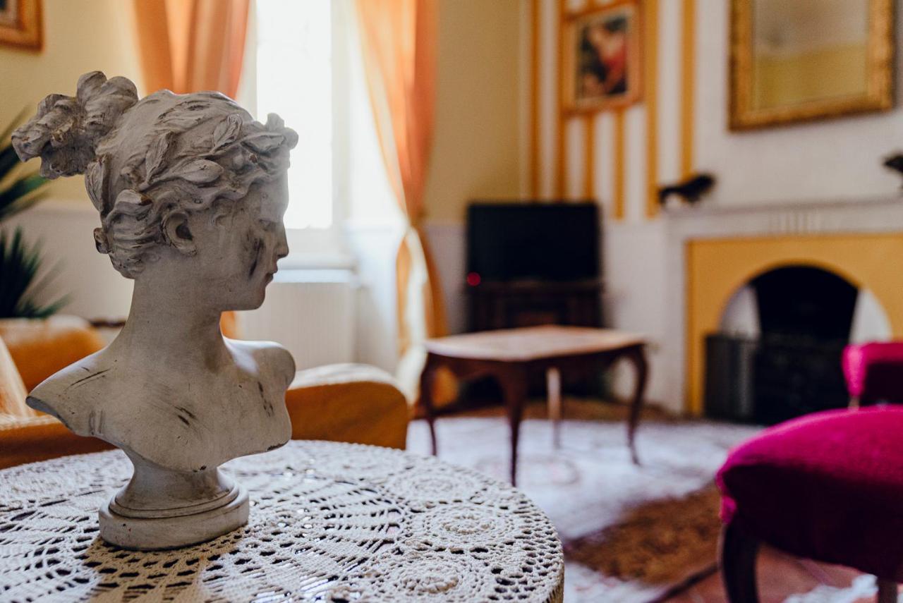 La Foresteria Di Palazzo Picedi Benettini Sarzana Εξωτερικό φωτογραφία