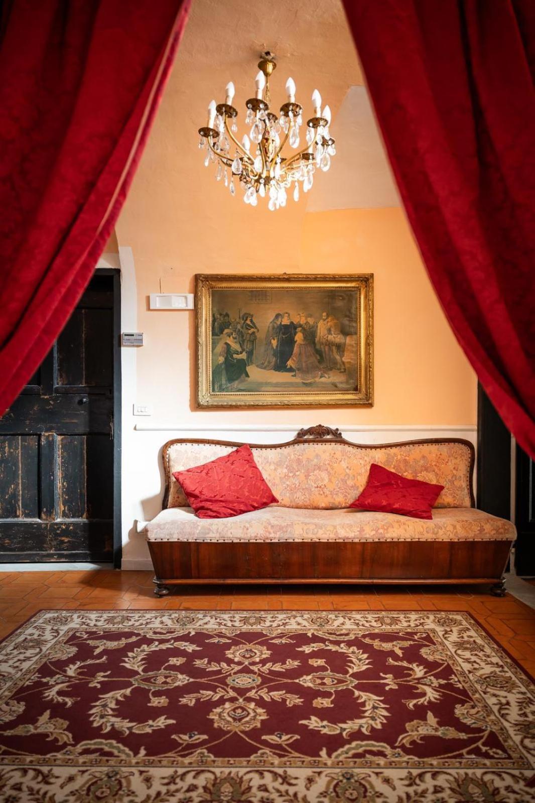 La Foresteria Di Palazzo Picedi Benettini Sarzana Εξωτερικό φωτογραφία