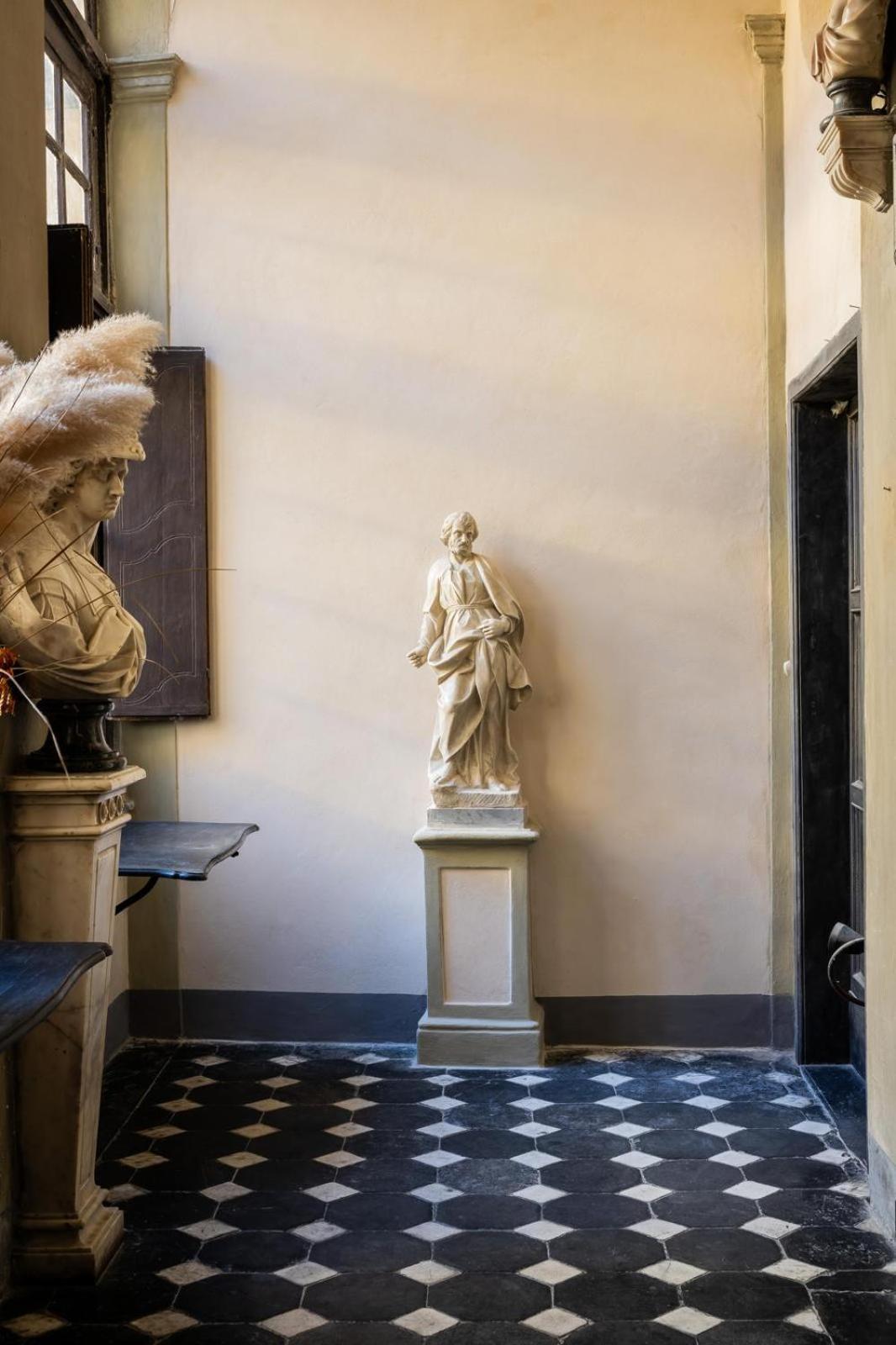 La Foresteria Di Palazzo Picedi Benettini Sarzana Εξωτερικό φωτογραφία