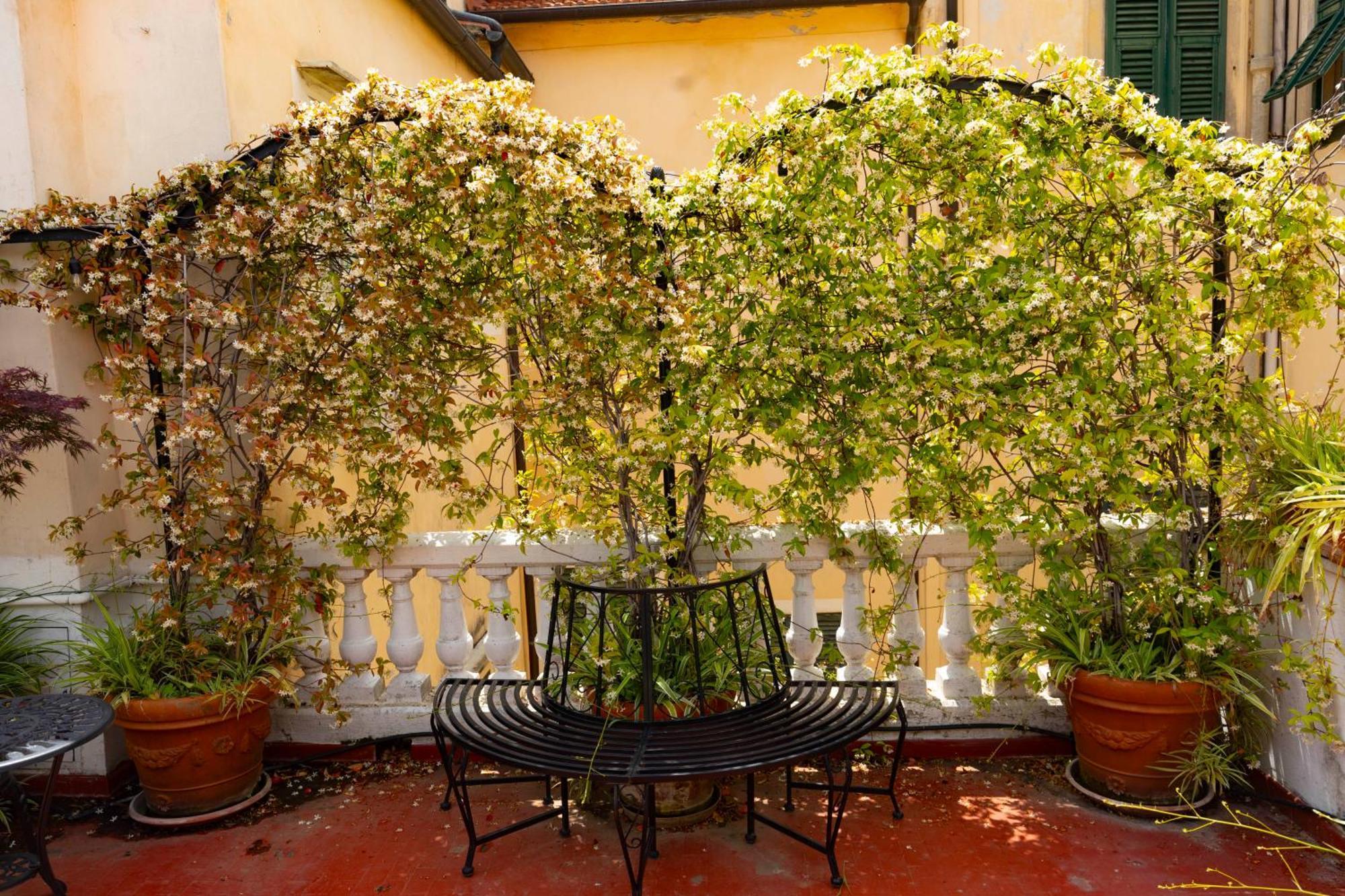 La Foresteria Di Palazzo Picedi Benettini Sarzana Εξωτερικό φωτογραφία